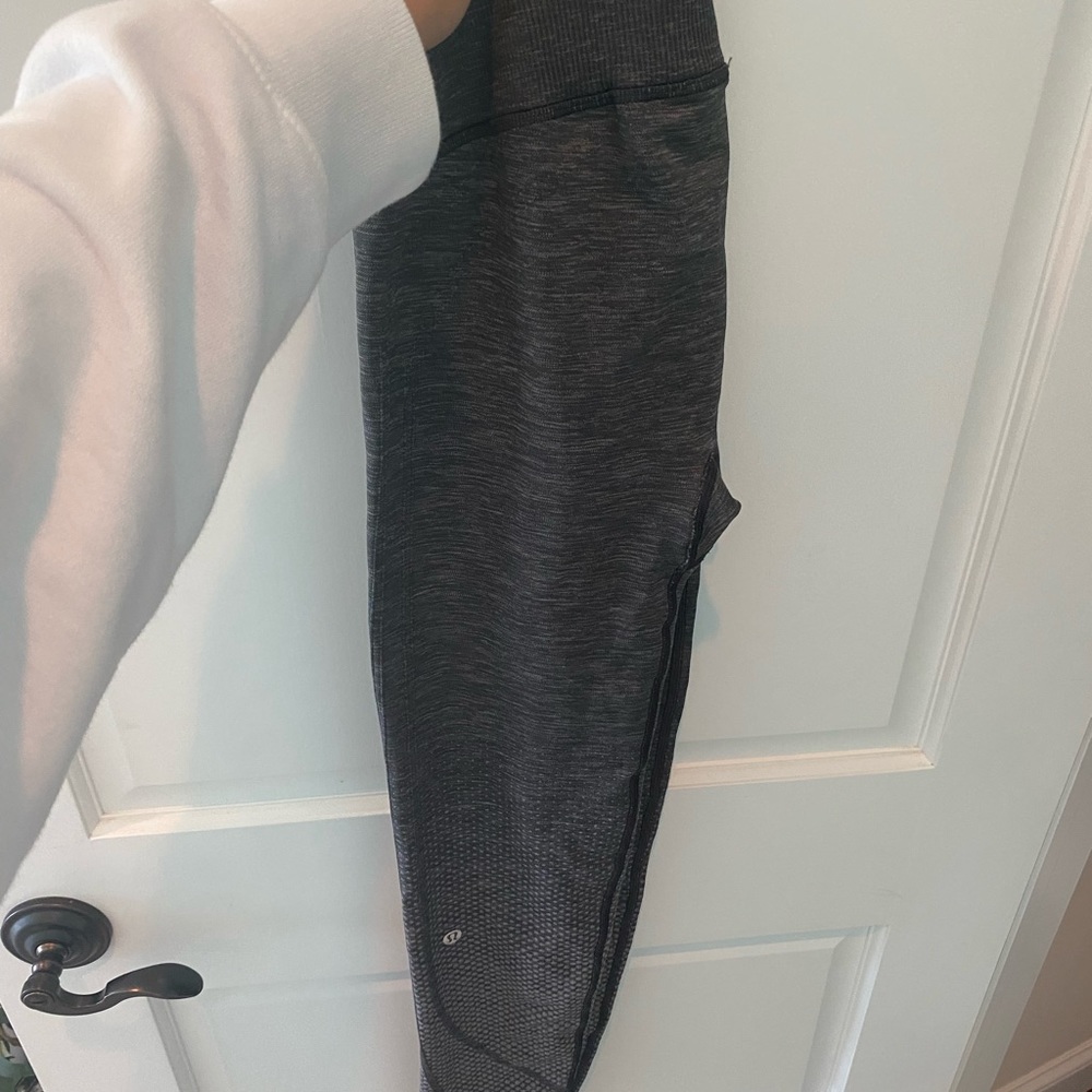 Lululemon Leggings- Worn maybe once - Picture 3 of 4